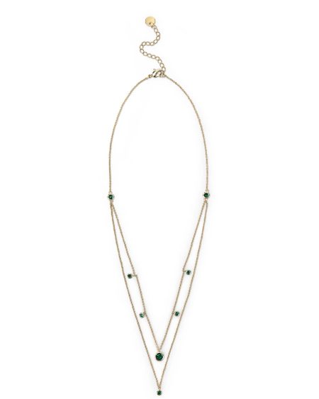 Collana dorata a più fili con pietre verdi