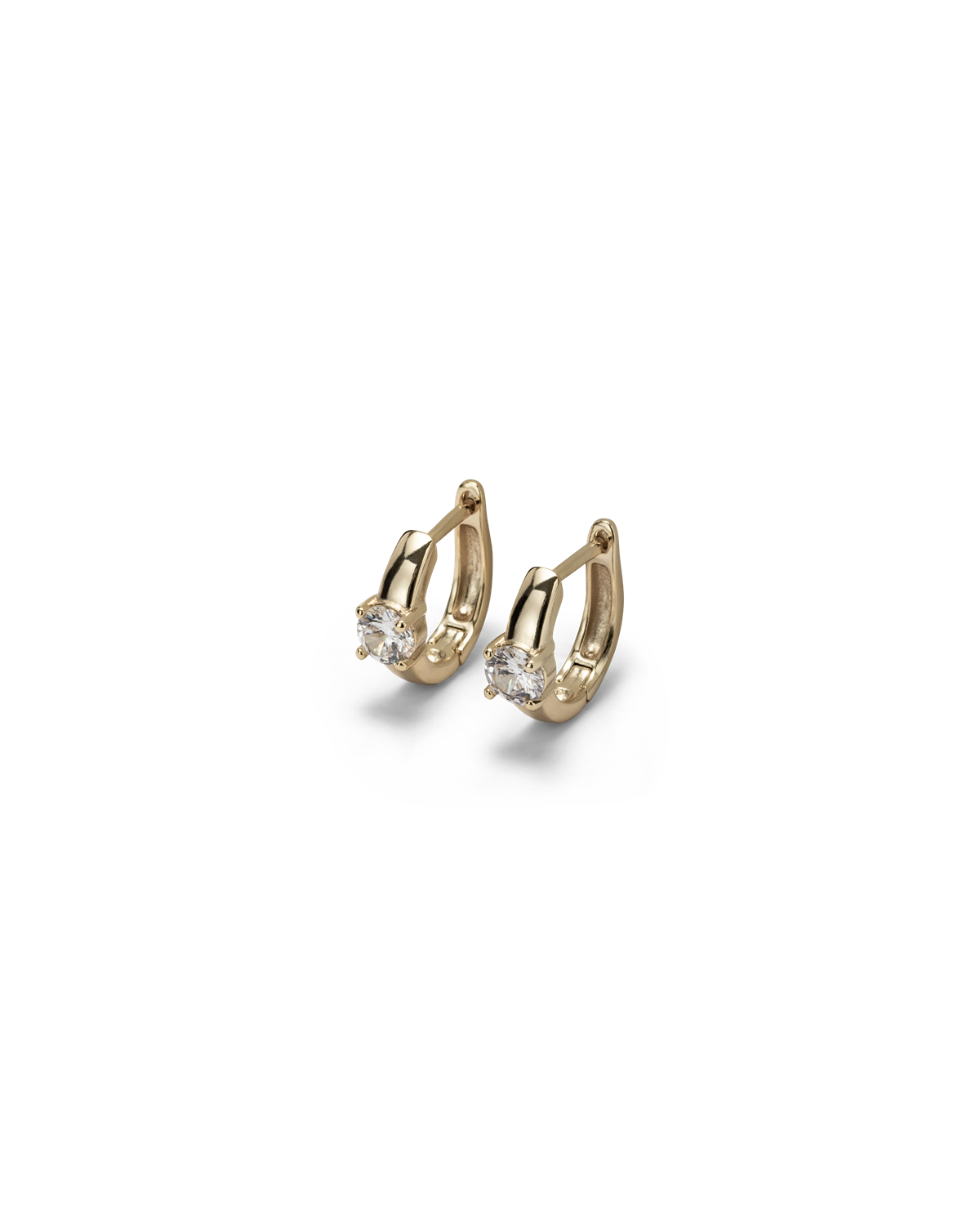 Orecchini a cerchio in oro con diamante